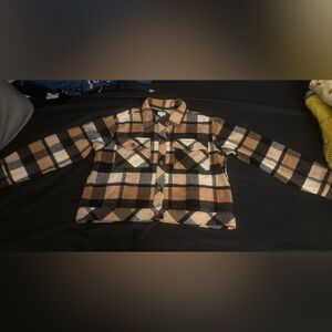 Women’s Time and Tru Cropped Plaid Button Down 4 Pocket Shacket in size XL NWOT